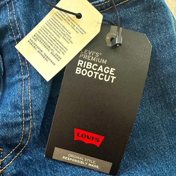 Levi’s Ribcage Bootcut Denim Jeans | Blue | Flare cut | High waist - Picture 3 of 7
